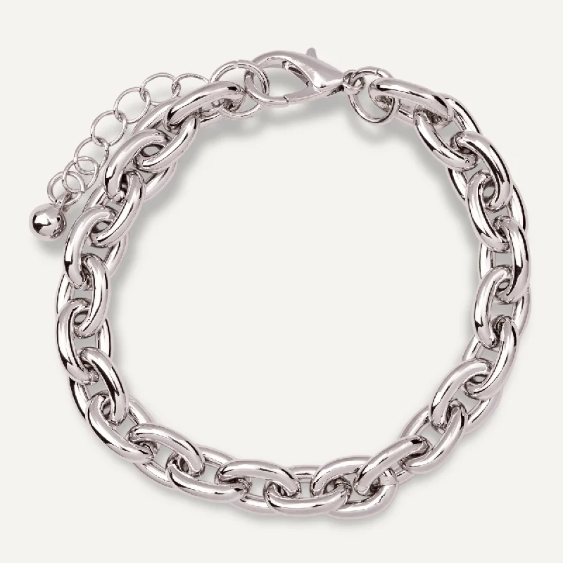 Alesha Contemporary Chain Clasp Bracelet In Silver-Tone