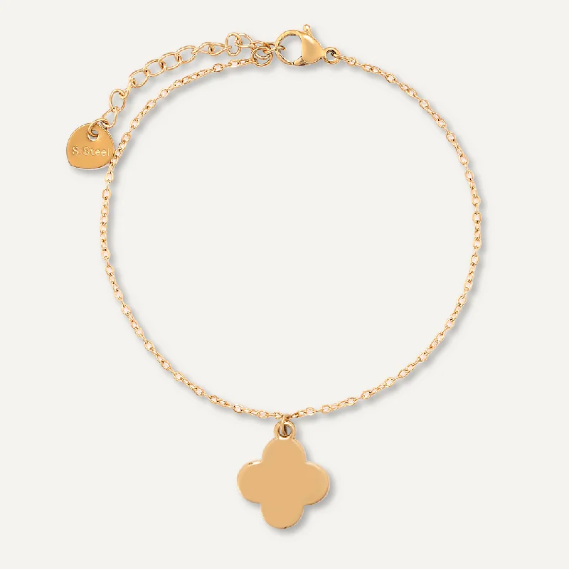 Charm Clasp Bracelet In Gold-Tone