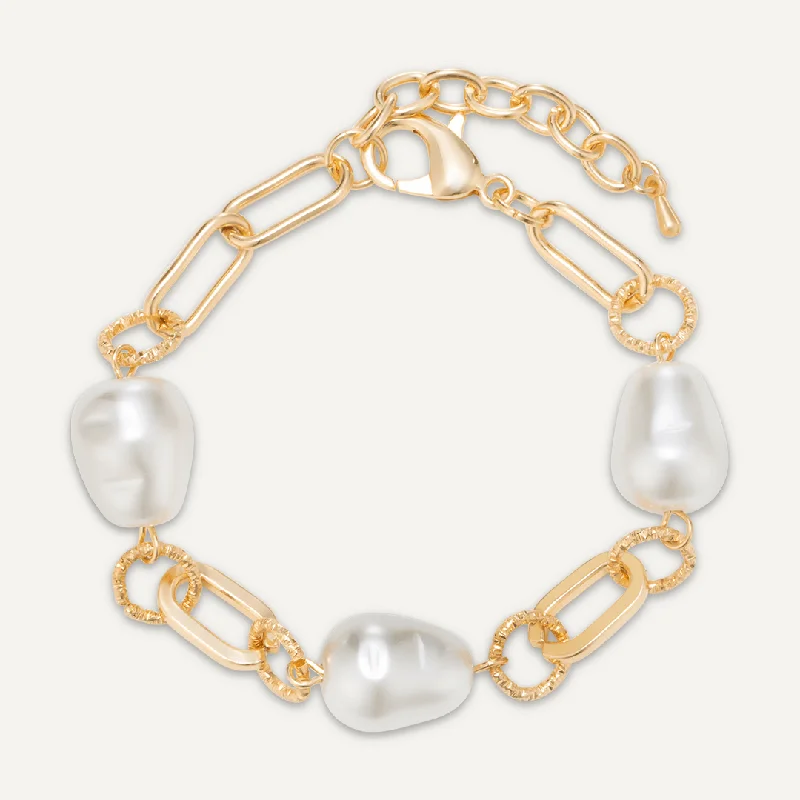 Faux Pearl Chain-Link Clasp Bracelet In Gold-Tone